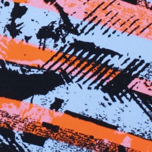 lululemon Speed Up Crop Inversion Multi Leggings w/ Mesh 8 - Picture 5 of 16